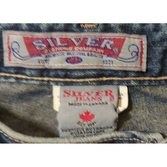VINTAGE Silver Jeans Women's 33/30 Low Rise Flared Canada Made Y2K Rare EUC - Picture 7 of 10